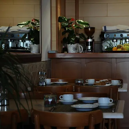 Πανσιόν Oasis Menorca