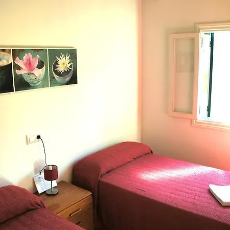 게스트하우스 Oasis Menorca